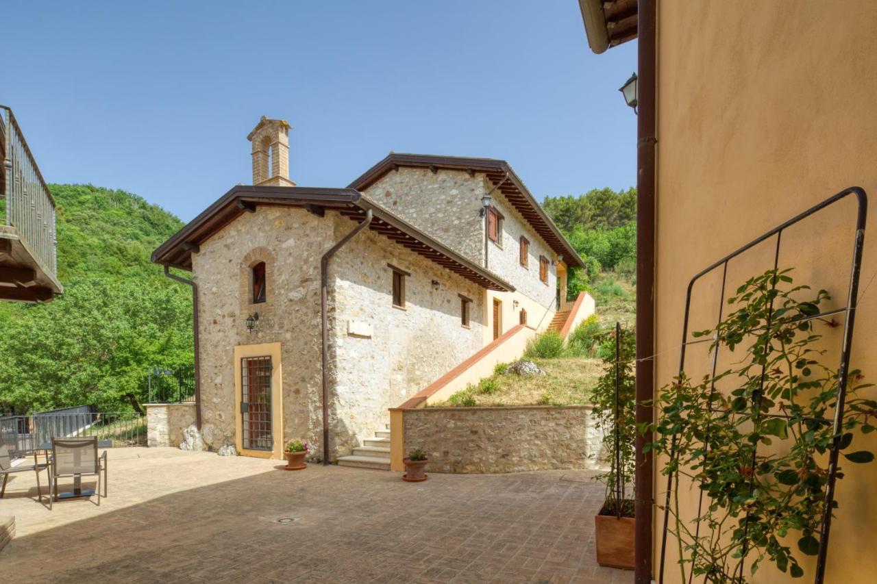 Borgo Incantato Spoleto Pompagnano Exterior foto