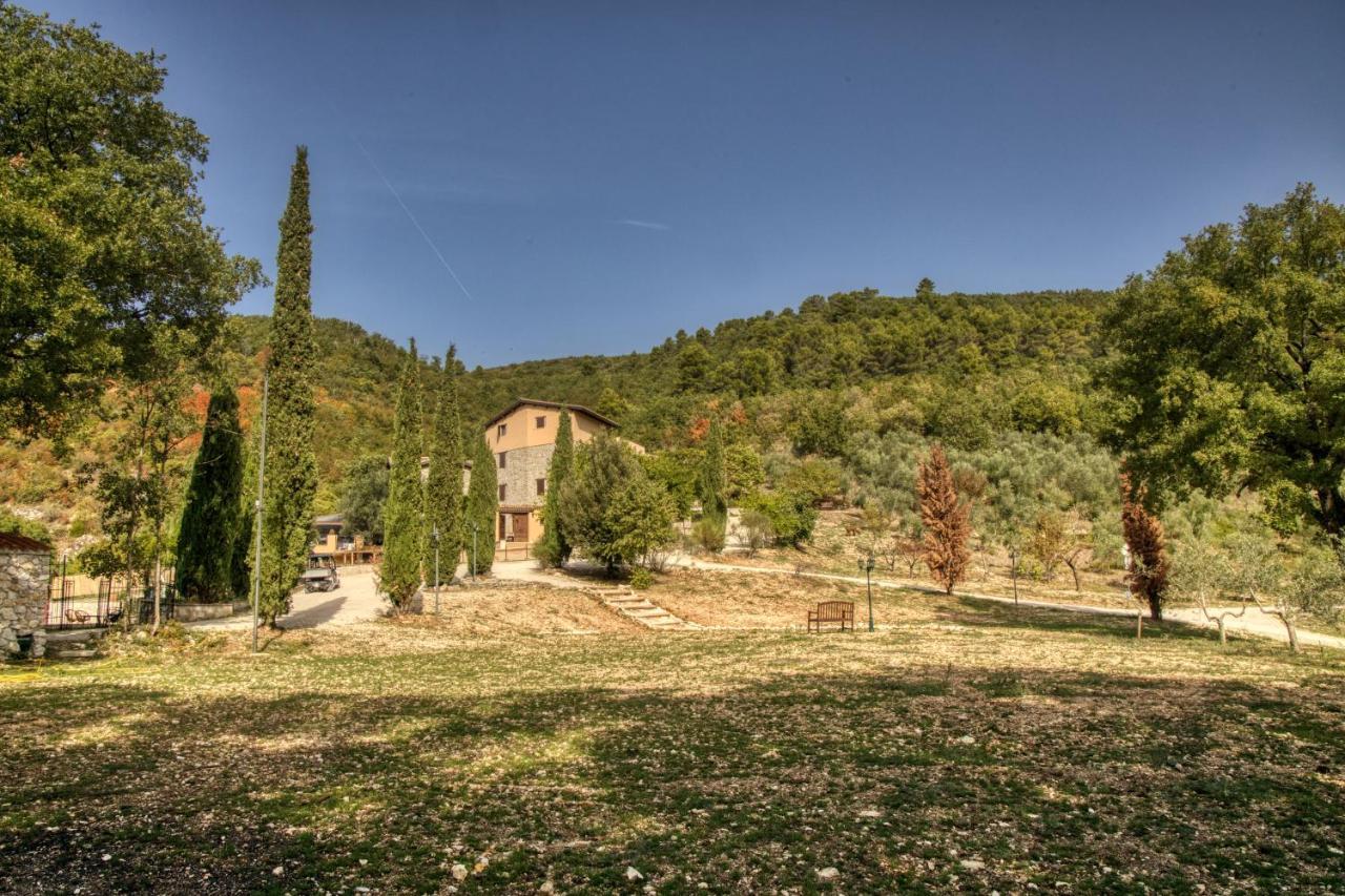 Borgo Incantato Spoleto Pompagnano Exterior foto
